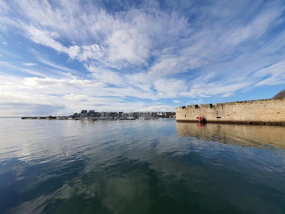 Kerlean, Plage Des Sables Blancs A 700M! Concarneau Extérieur photo